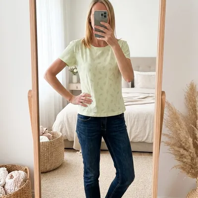 T-shirt Un Jour Ailleurs vert pâle motifs taille 3